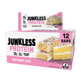 Barre Junkless gateau anniversaire, 15 g protéines, collation pratique après l’effort.