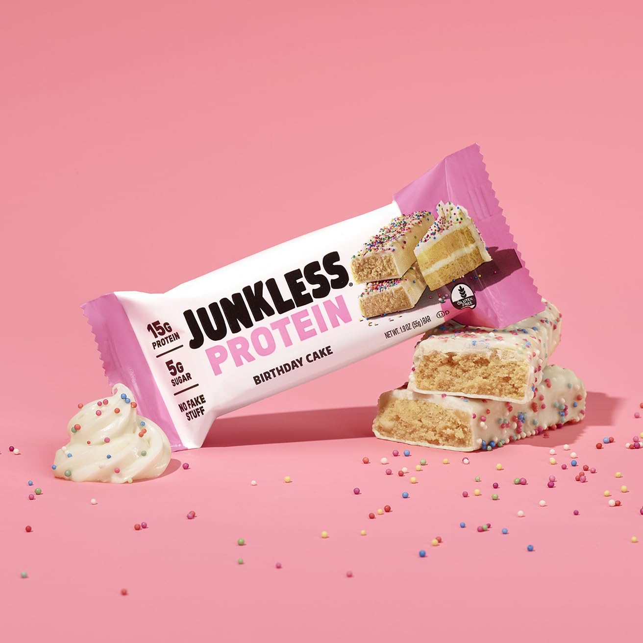 Snack familial Junkless gateau anniversaire, parfait pour partager sans compromis nutritionnel.