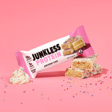 Snack familial Junkless gateau anniversaire, parfait pour partager sans compromis nutritionnel.