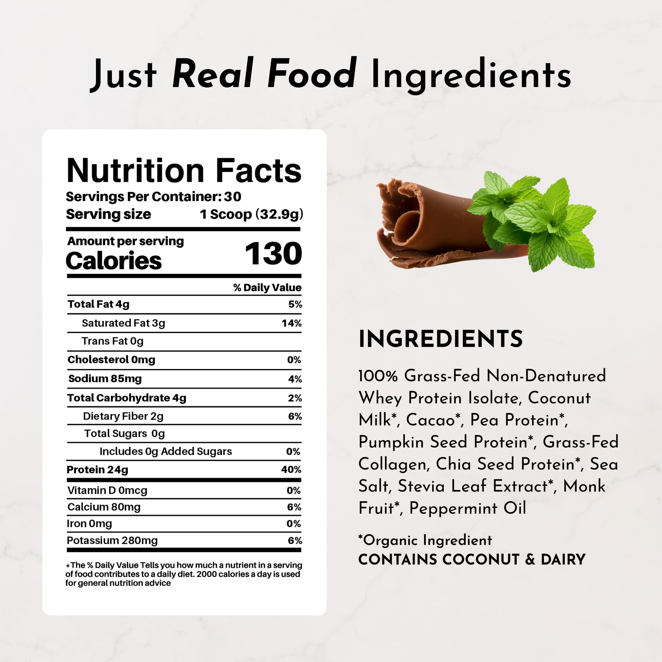 Just Ingredients protéine menthe-chocolat, pelle-doseuse en main pour doser facilement