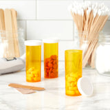 Juvale solution portable idéale pour médicaments et compléments lors de déplacements.