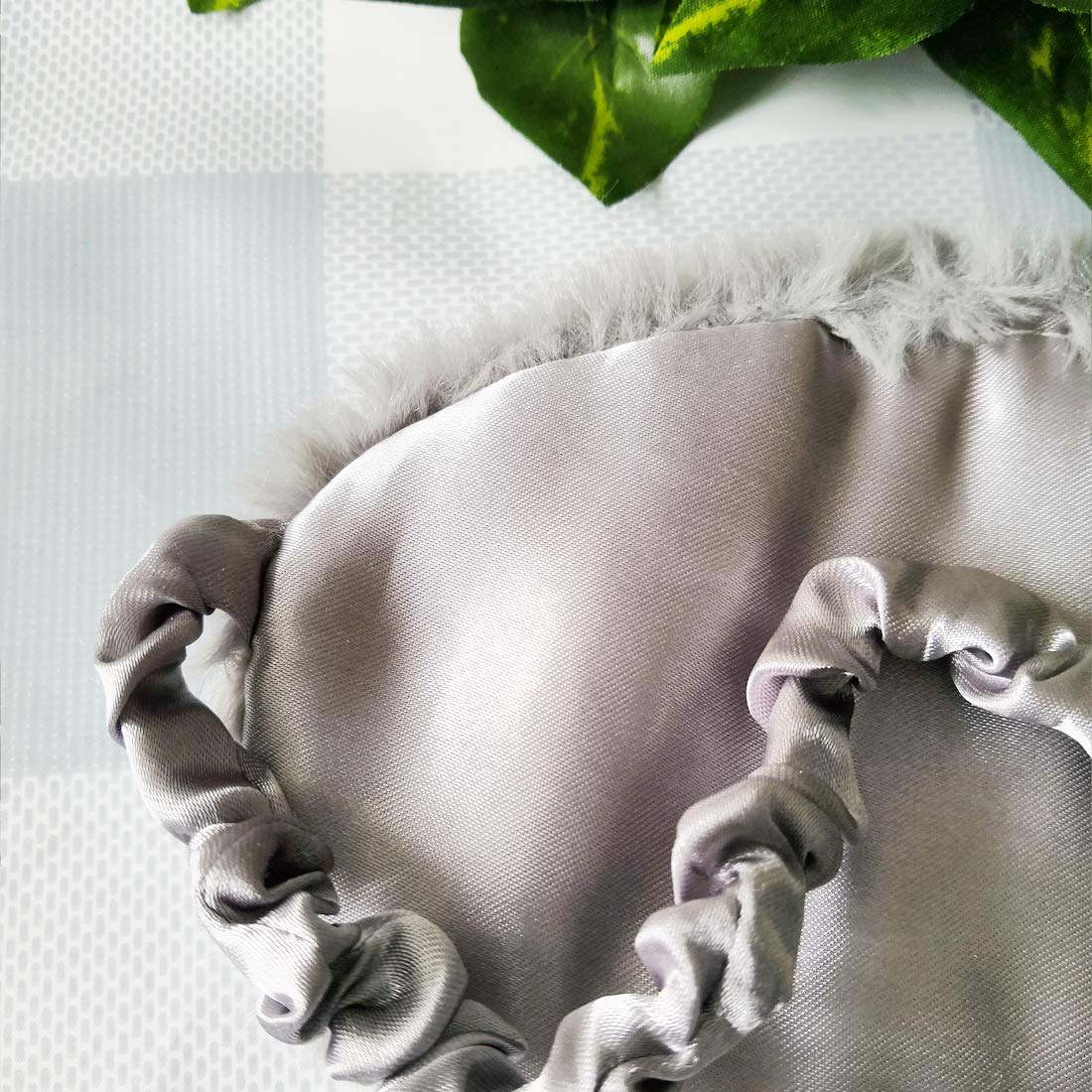 Masque KANOA voyage gris: pratique en avion et train pour dormir plus facilement.