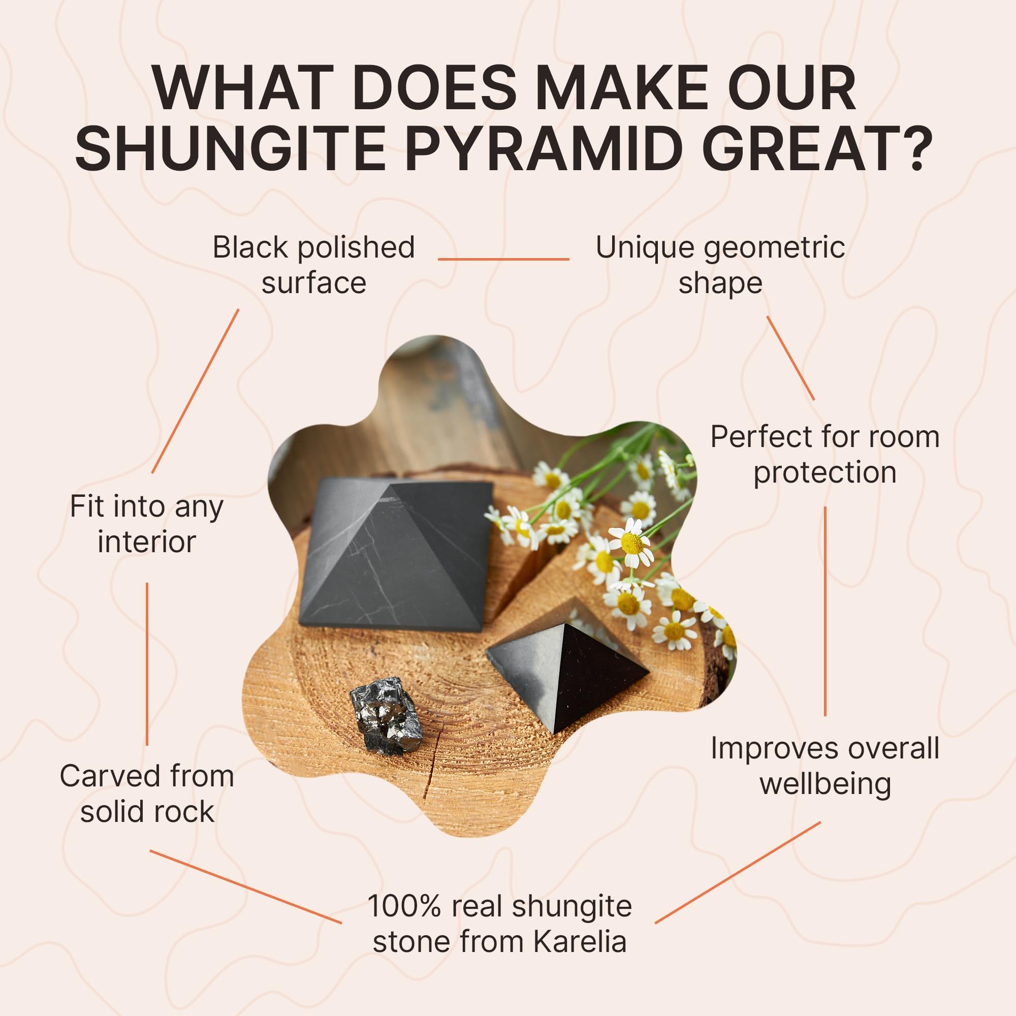 Pyramide Shungite sur bureau Karelian Heritage, favorise concentration et calme.