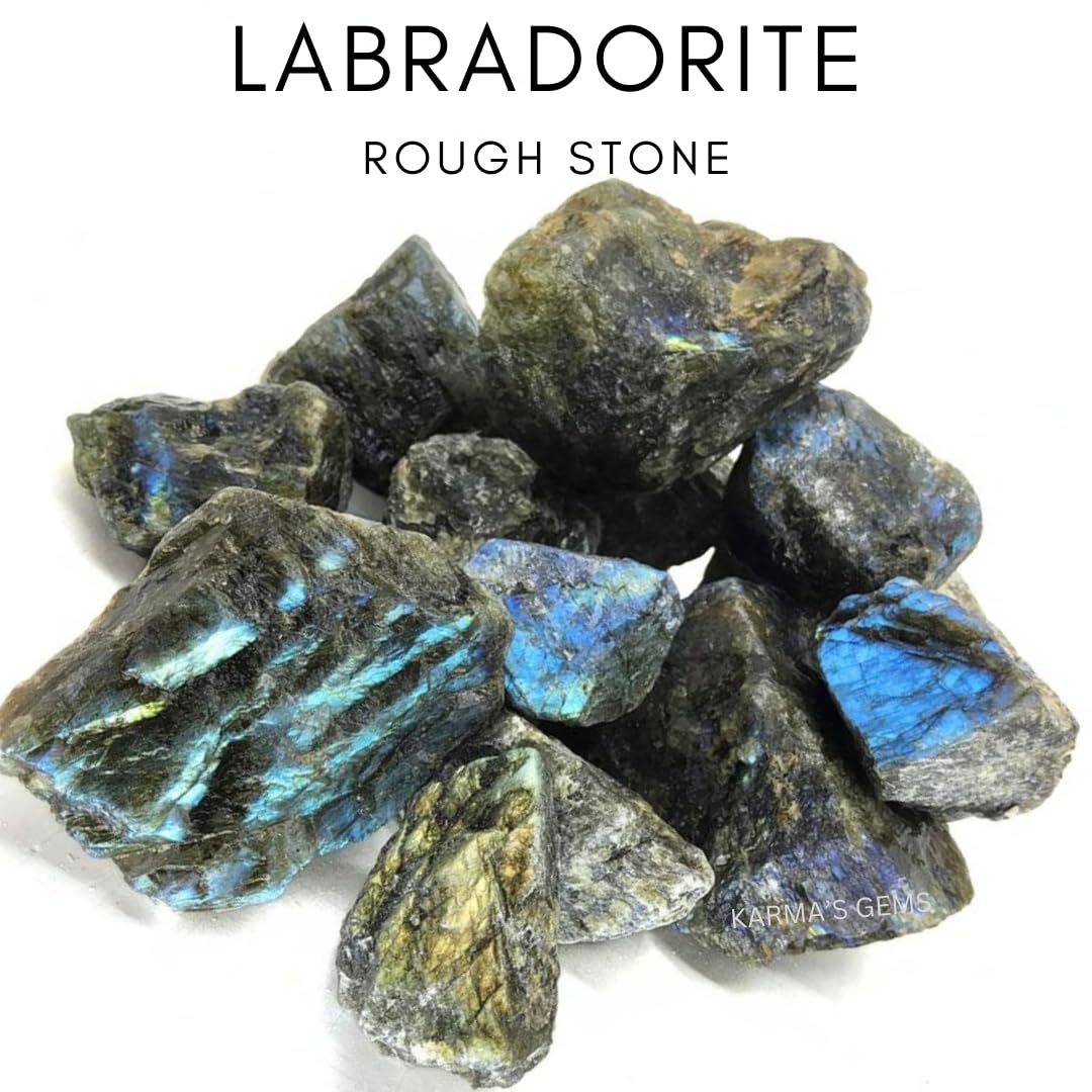 Karma Gems Labradorite, pierre brute; irisements lumineux visibles en lumière naturelle