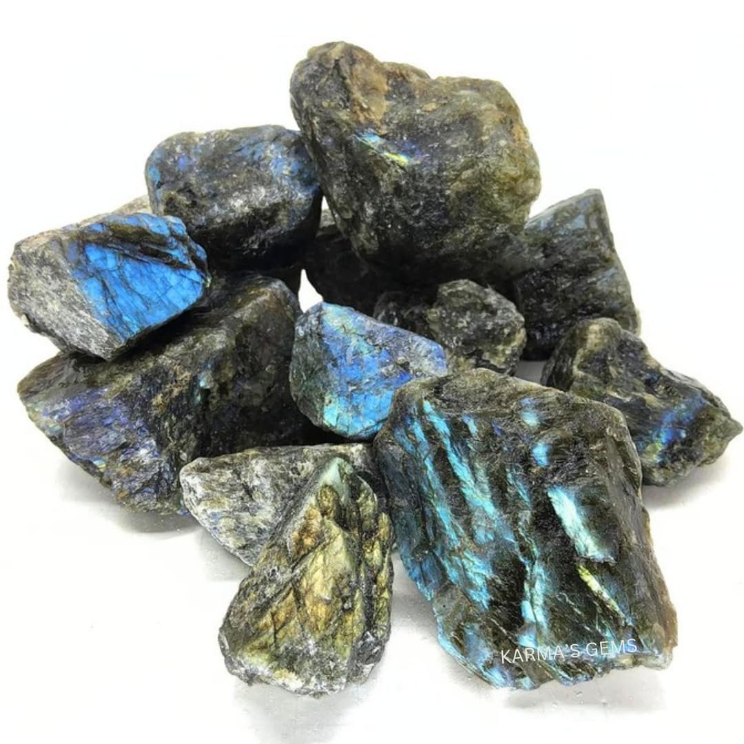Karma Gems Labradorite, pierre brute; irisements colorés idéals pour la méditation et la décoration