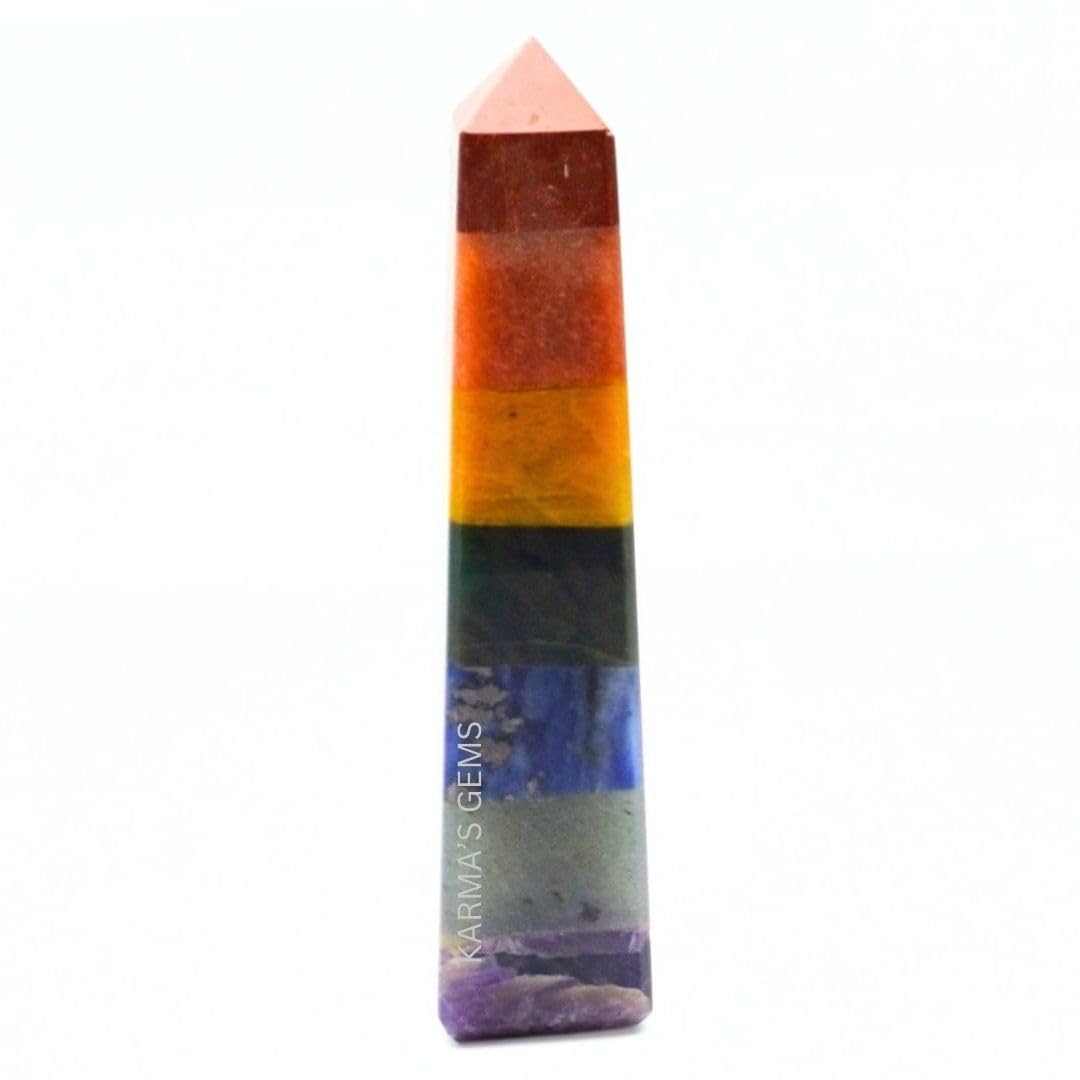 Karma Gems tour cristal sept chakras obélisque, énergie propice à la méditation et équilibre des chakras.