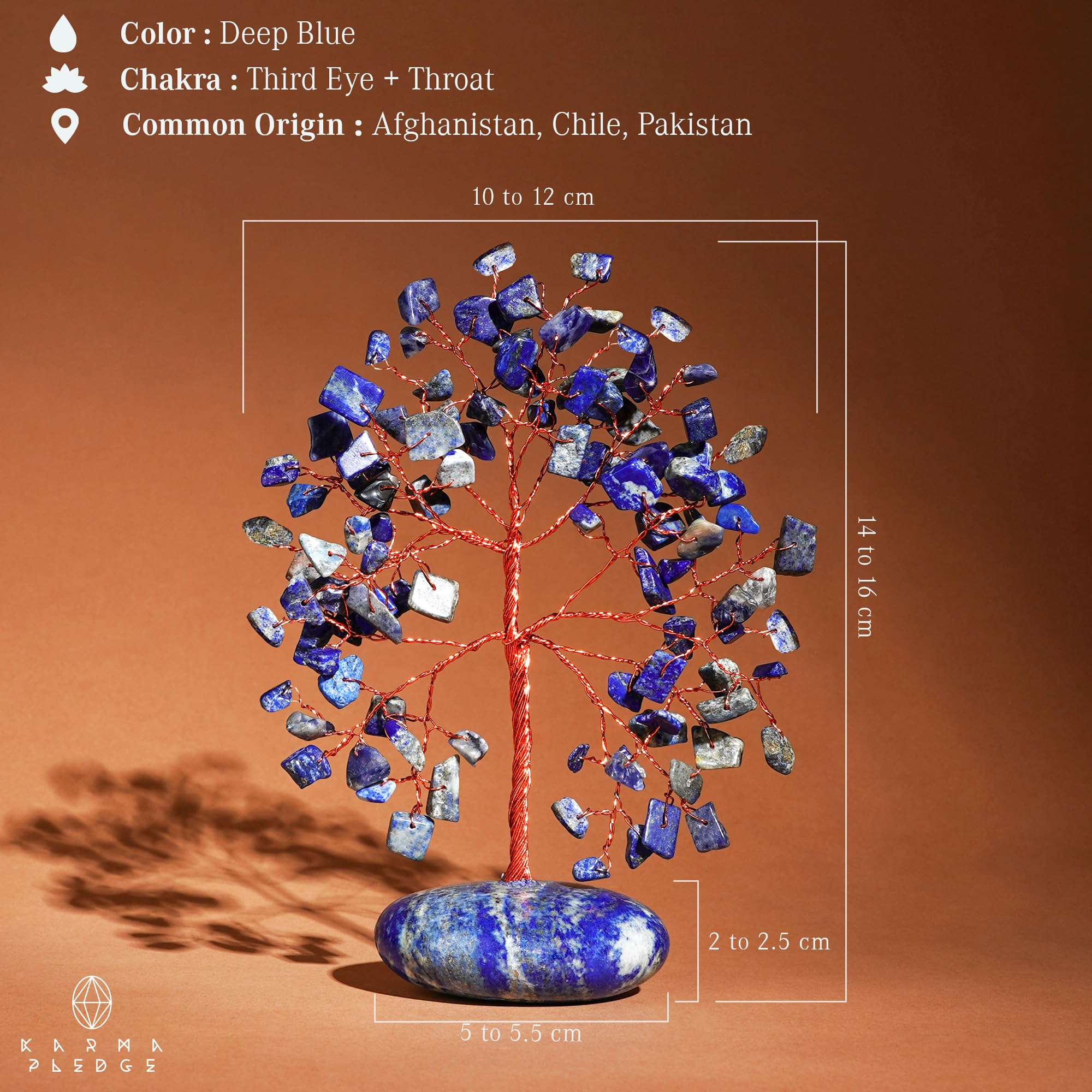 KARMAPLEDGE Arbre de vie en cristal bleu, perles scintillantes dans la lumière.