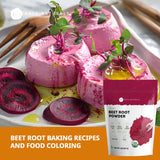 Smoothie rouge préparé avec Kate Naturals poudre de betterave.