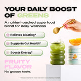 Poudre verte bio Kiala Nutrition Super Greens avec spiruline et chlorelle.