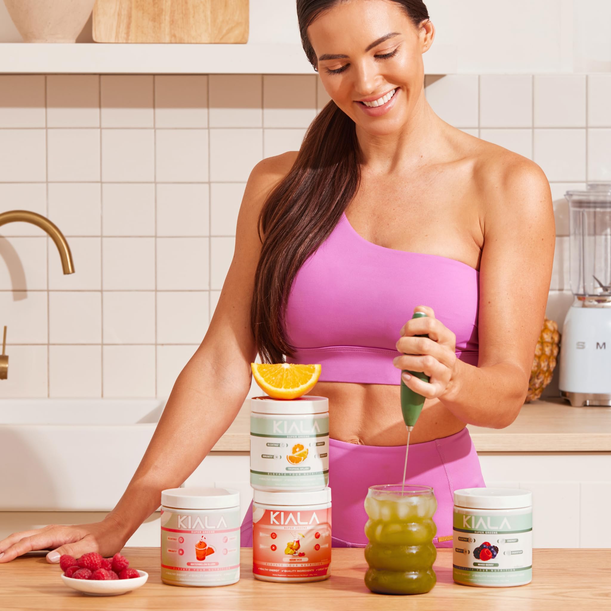 Kiala Nutrition Super Greens – saveur Miami Vice, goût tropical.