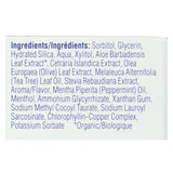 Kiss My Face Super White Gel présente des ingrédients arbre-a-the et aloe pour le soin des gencives.
