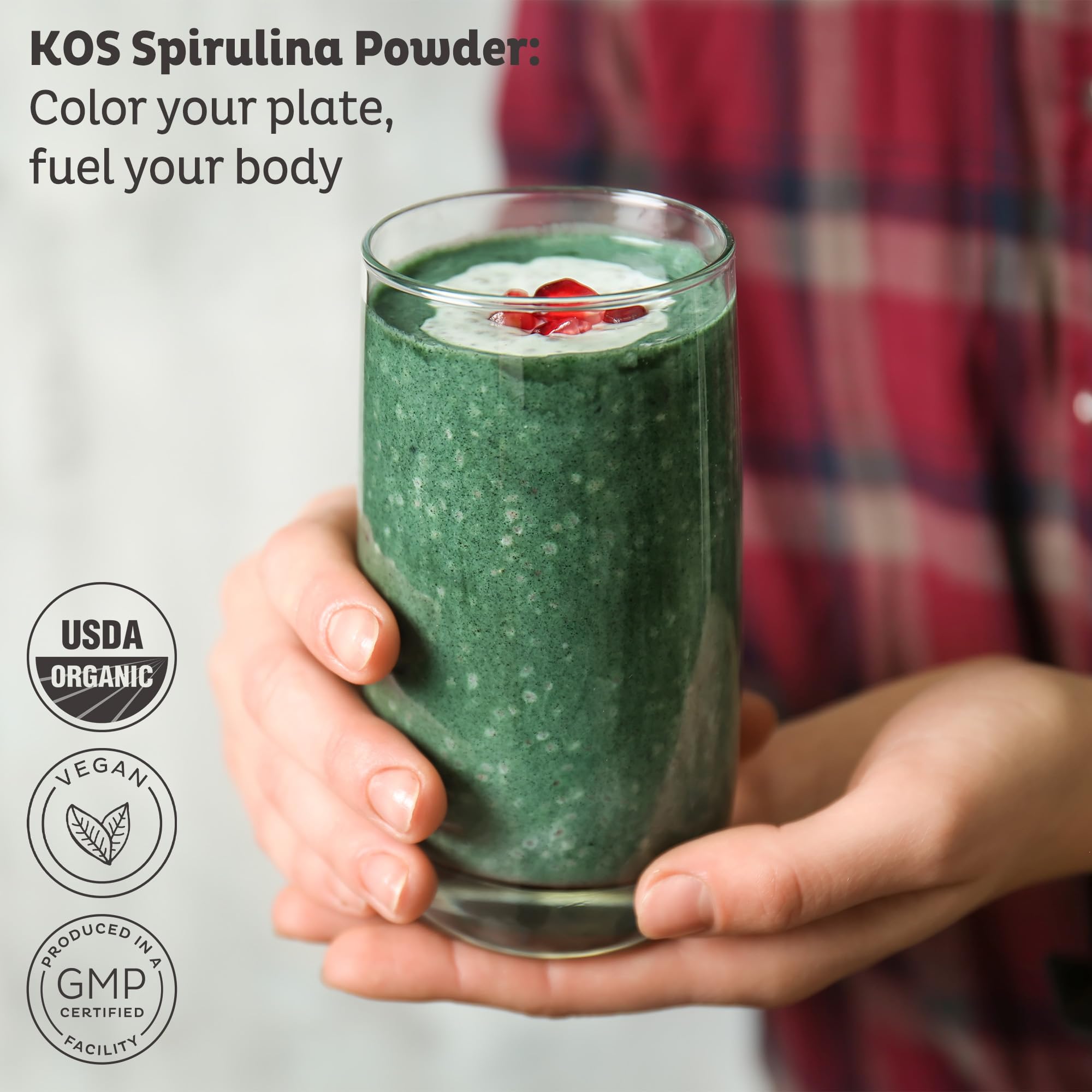 Poudre KOS Spiruline dans le pot-dose, pratique pour doser vos smoothies.