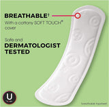 Kotex Natural Balance Long Liner — emballage individuel facile à transporter.