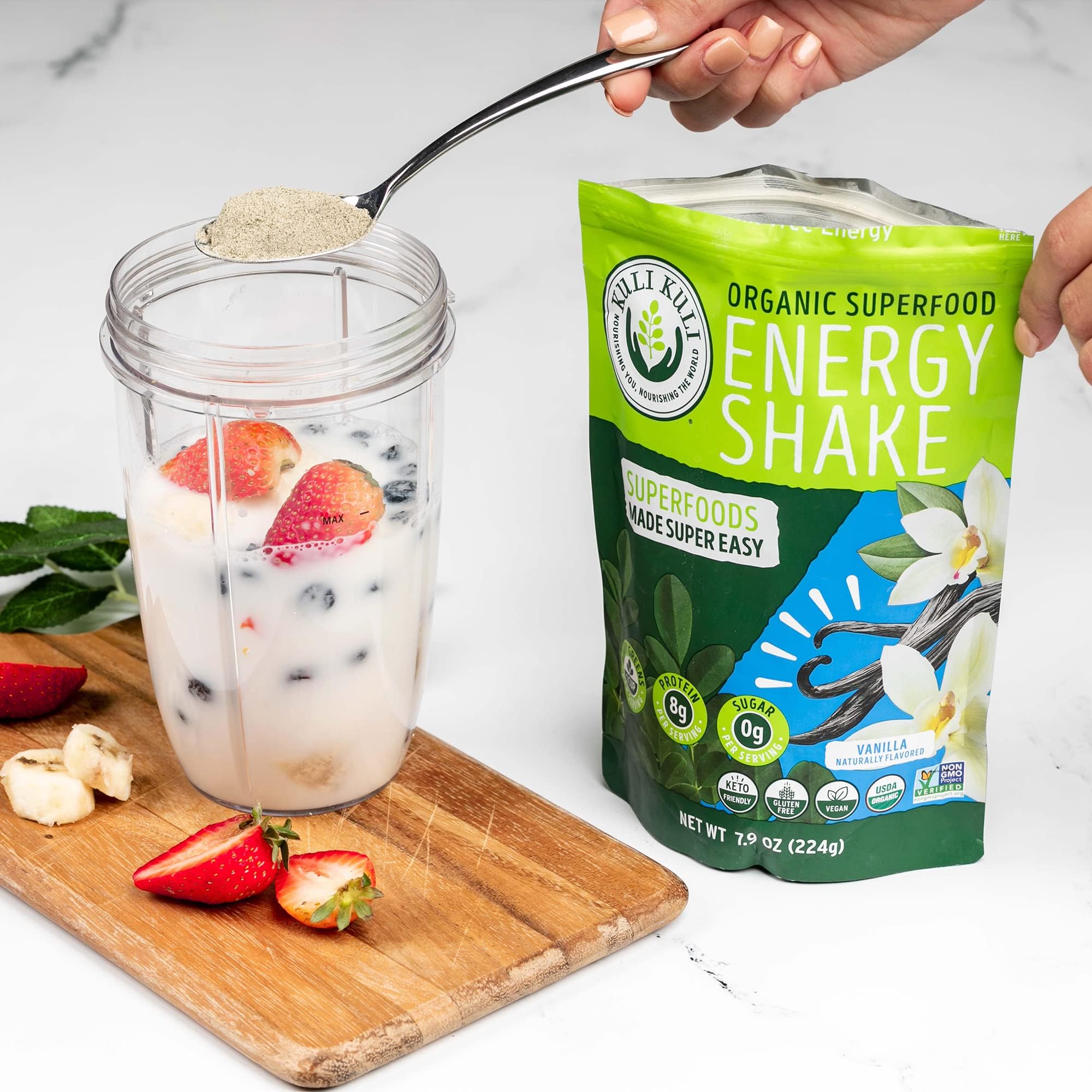 Kuli Kuli Moringa Greens Smoothie – préparation dans un verre rapide