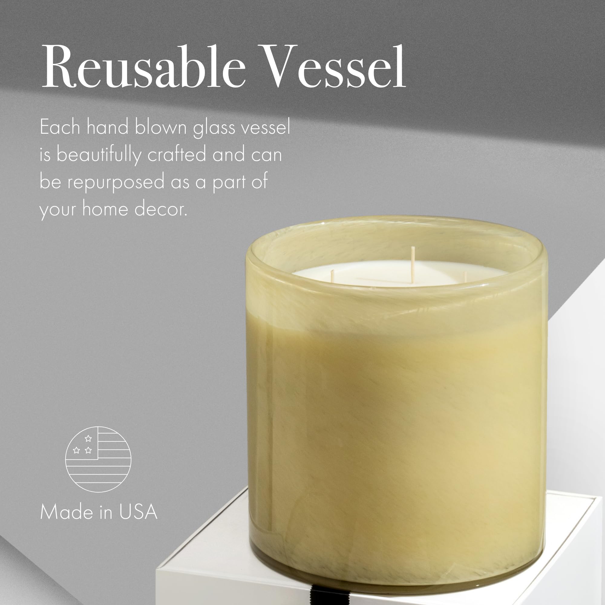 Verre soufflé par LAFCO New York Luxe 4-meches, parfum enveloppant et ambiance cosy.