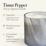 LAFCO New York Timur Pepper, intérieur blanc met en valeur le design.