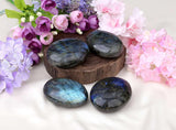 LAIDANLA Labradorite, pierre portable idéale pour la poche ou le sac.