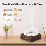 Base en bois du diffuseur Lecdura apportant une touche chaleureuse.