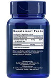 Vue rapprochée des capsules Life Extension Benfotiamine 250 mg, utilisation quotidienne potentielle.