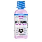 Bouteille-doseur Listerine Total Care, dosage pratique.