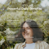 Poudre de moringa naturelle dans les capsules Livingood Daily Moringa, nutriments essentiels.