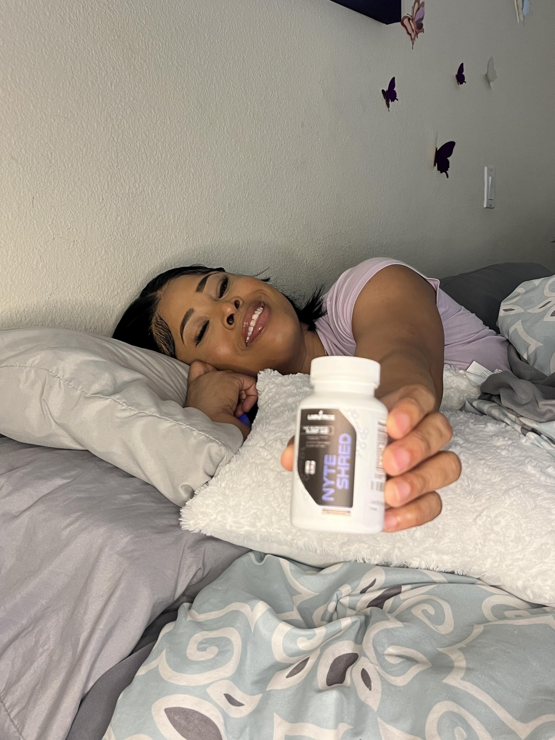LMNITRIX Bouteille et étiquette: présentation claire pour une routine sommeil pratique.