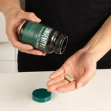 Longevity Rx Probiotic Trillion — capsule en cours d’activation démontrant l’effet rapide dans l’intestin.
