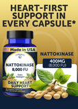 Gélules Lunakai nattokinase en gros plan, faciles à avaler et prêtes à consommer.