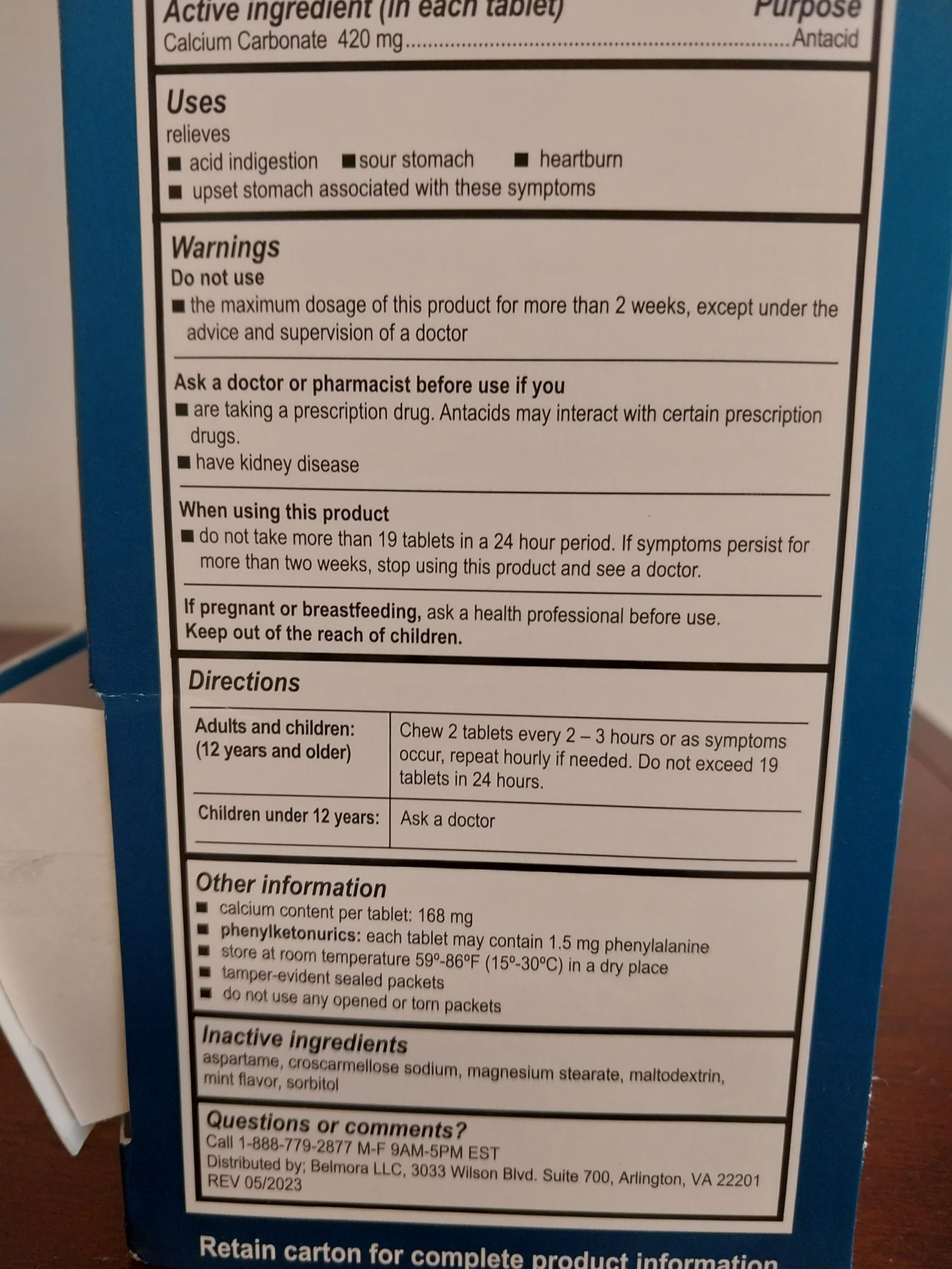 Maalox comprimés actifs: carbonate de calcium et hydroxyde de magnésium pour neutralisation ciblée.