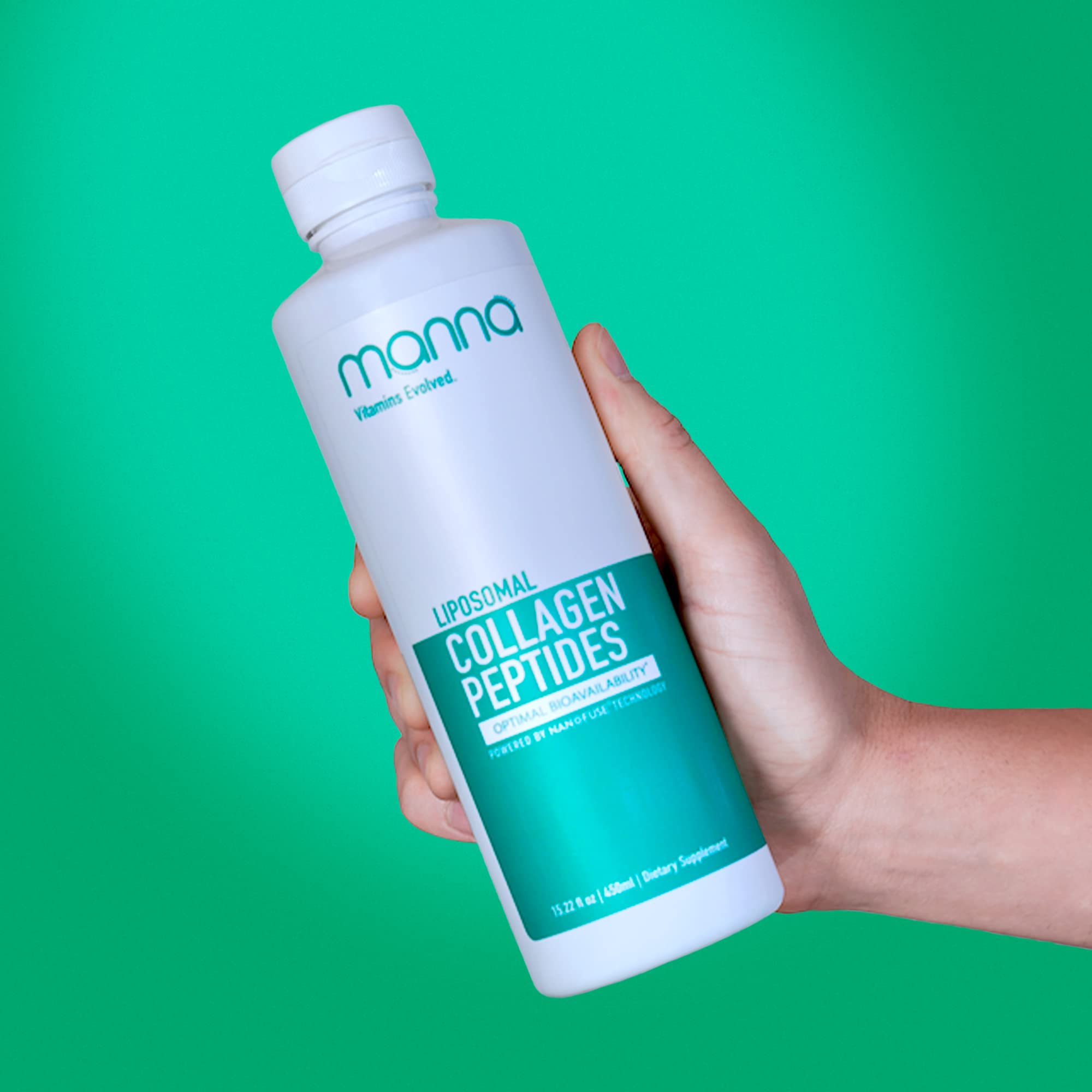 Manna Vitamins Evolved, collagène liposomal en bouteille, versement pratique pour dose quotidienne