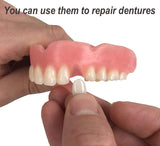 Matériau gencives-dentier-factice: remplissage des gencives pour sourire confiant.