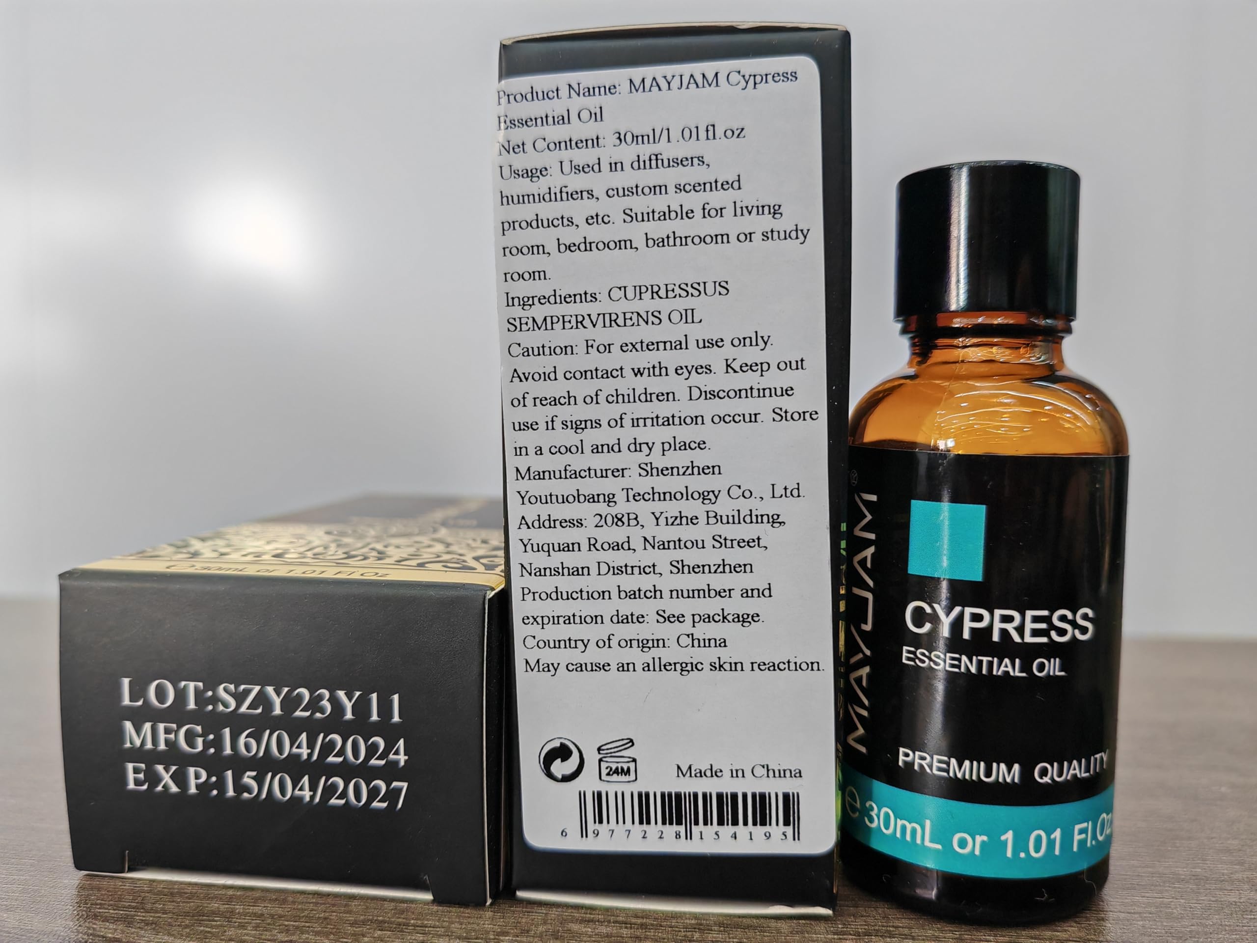 MAYJAM Cypress huile essentielle apporte une ambiance fraîche et naturelle.
