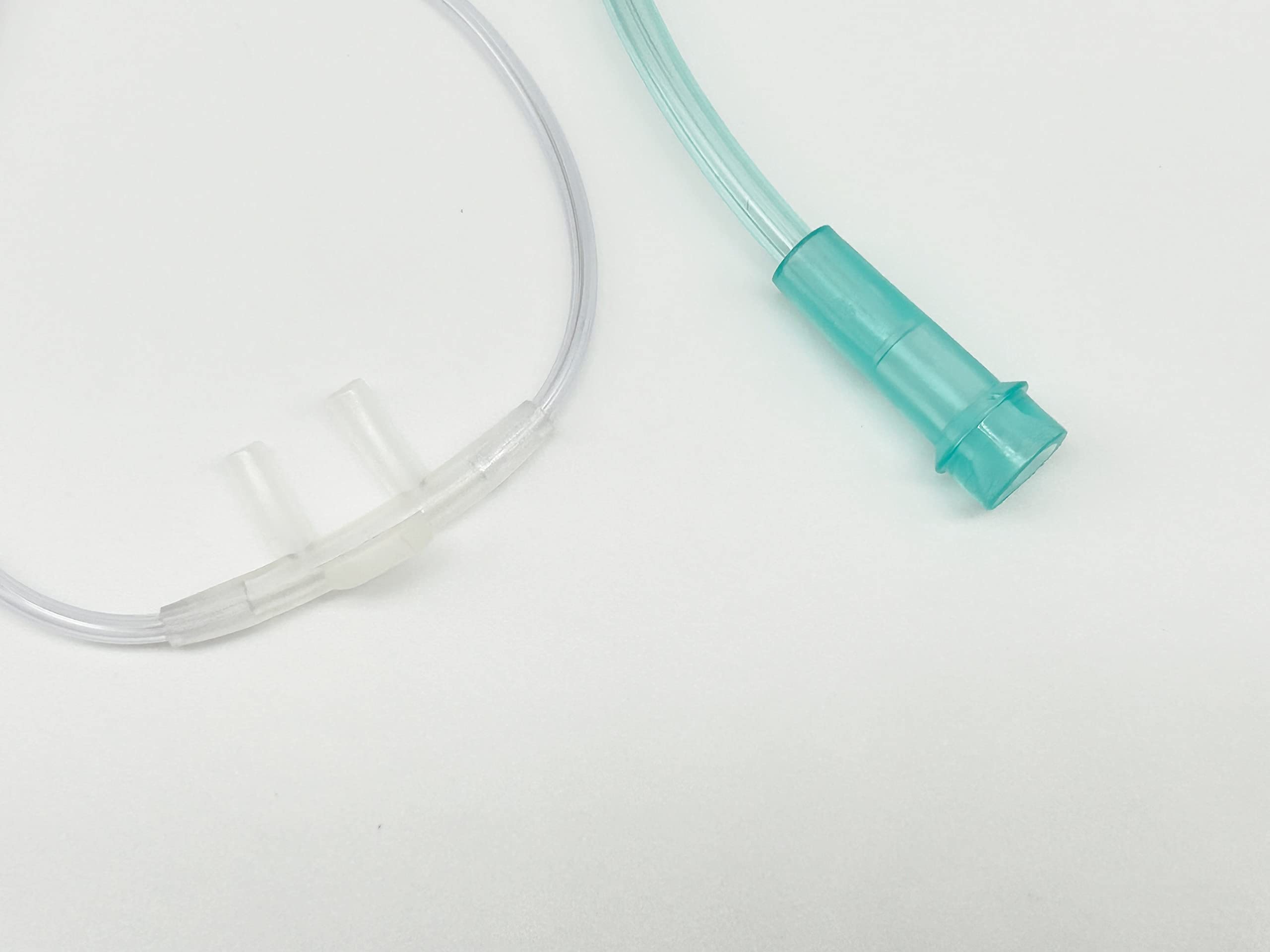Lot de 10 cannules Medical Sales Supply, pratique et prêt à l'emploi.