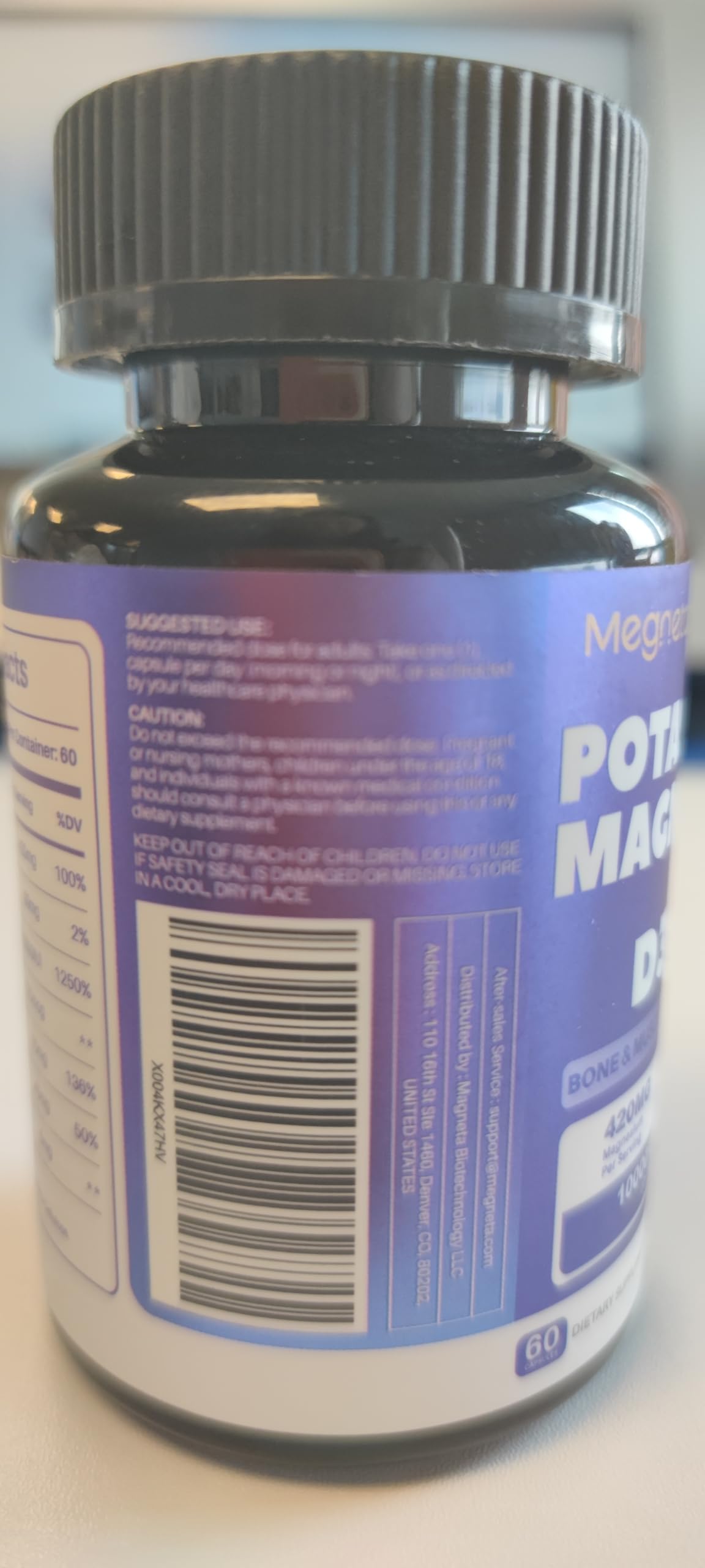 Boîte Megneta D3 K2 MK7 ouverte, accès rapide au sachet.