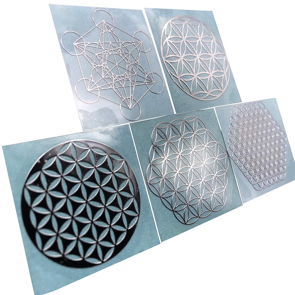 METAL ARTEM fleur de vie argentée vue angle1, décor durable pour téléphones et ordinateurs.