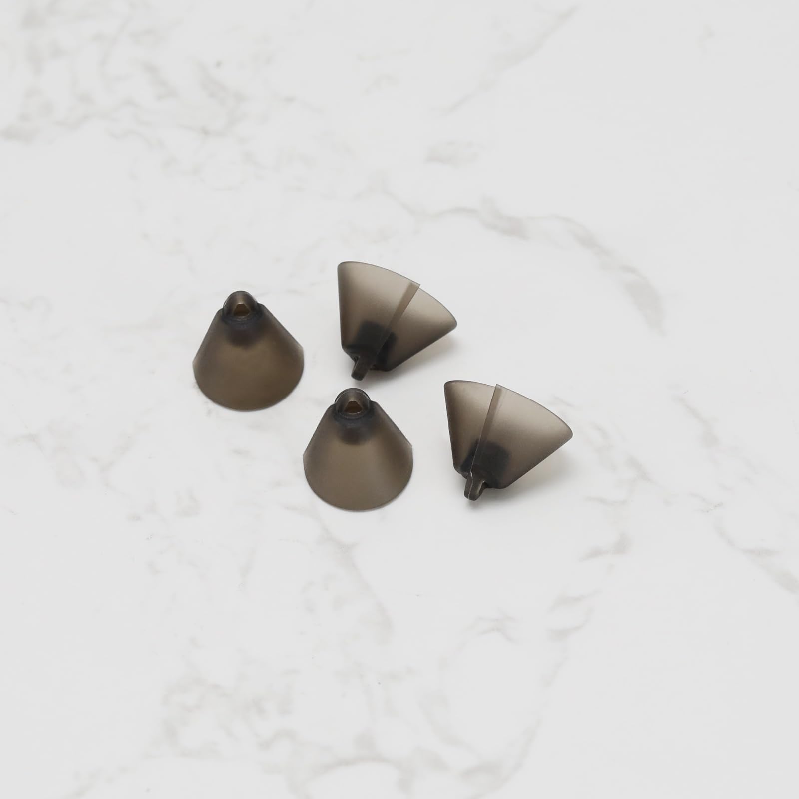 Domes Micro Traders transparents noirs, léger et portable pour usage quotidien.