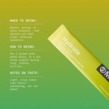 Mikra Hydrate, verre coloré, saveur citron-lime rafraîchissante.