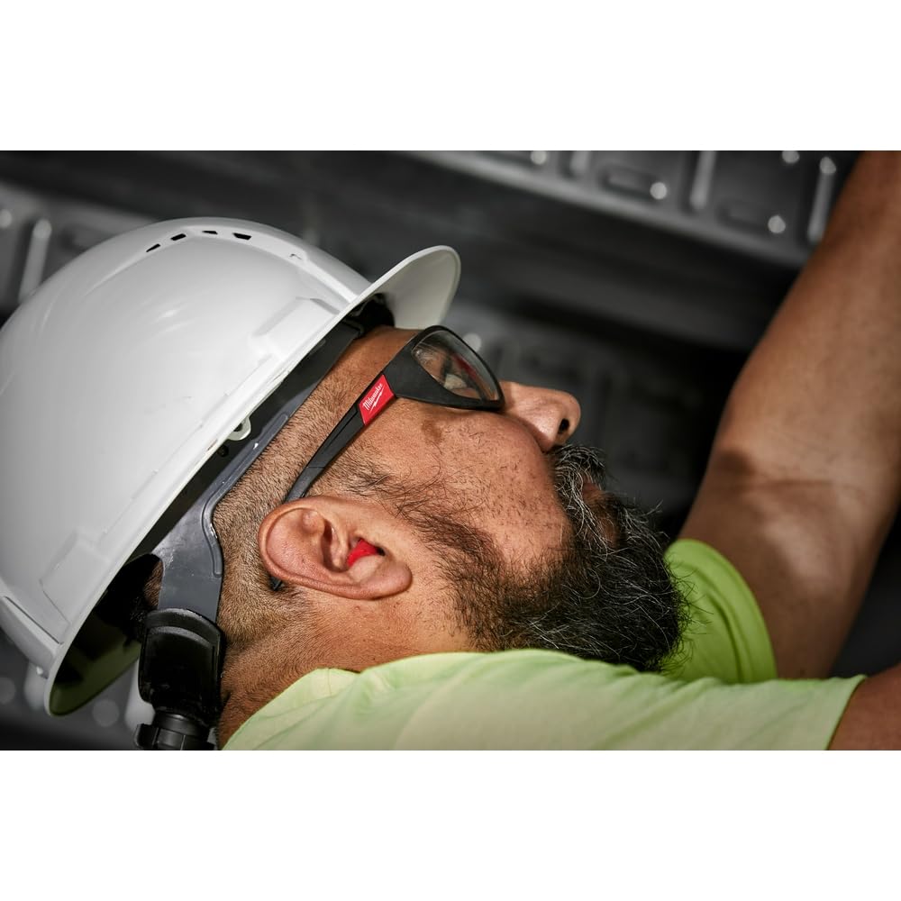 Bouchons Milwaukee, réduction bruit 32 dB, protection efficace au travail.