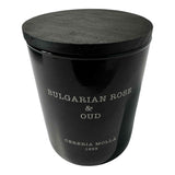 Bougie Molla 1899 rose bulgarienne et oud: ambiance florale luxuriante.