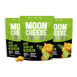 Moon Cheese Space Spice en bouteille prête à déguster, snack protéiné pratique.