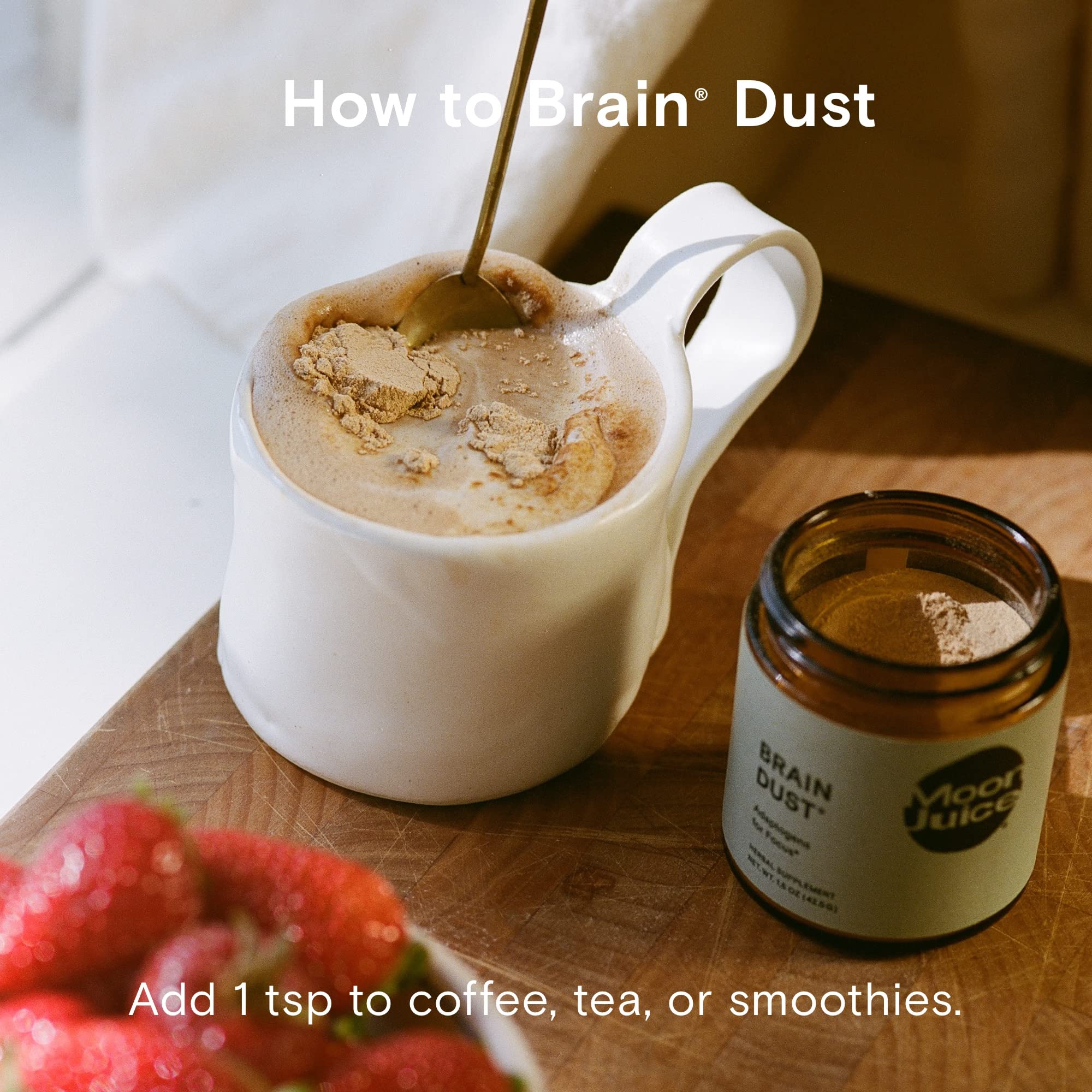 Moon Juice Brain Dust – Poudre prête à être ajoutée à une boisson pour la concentration.