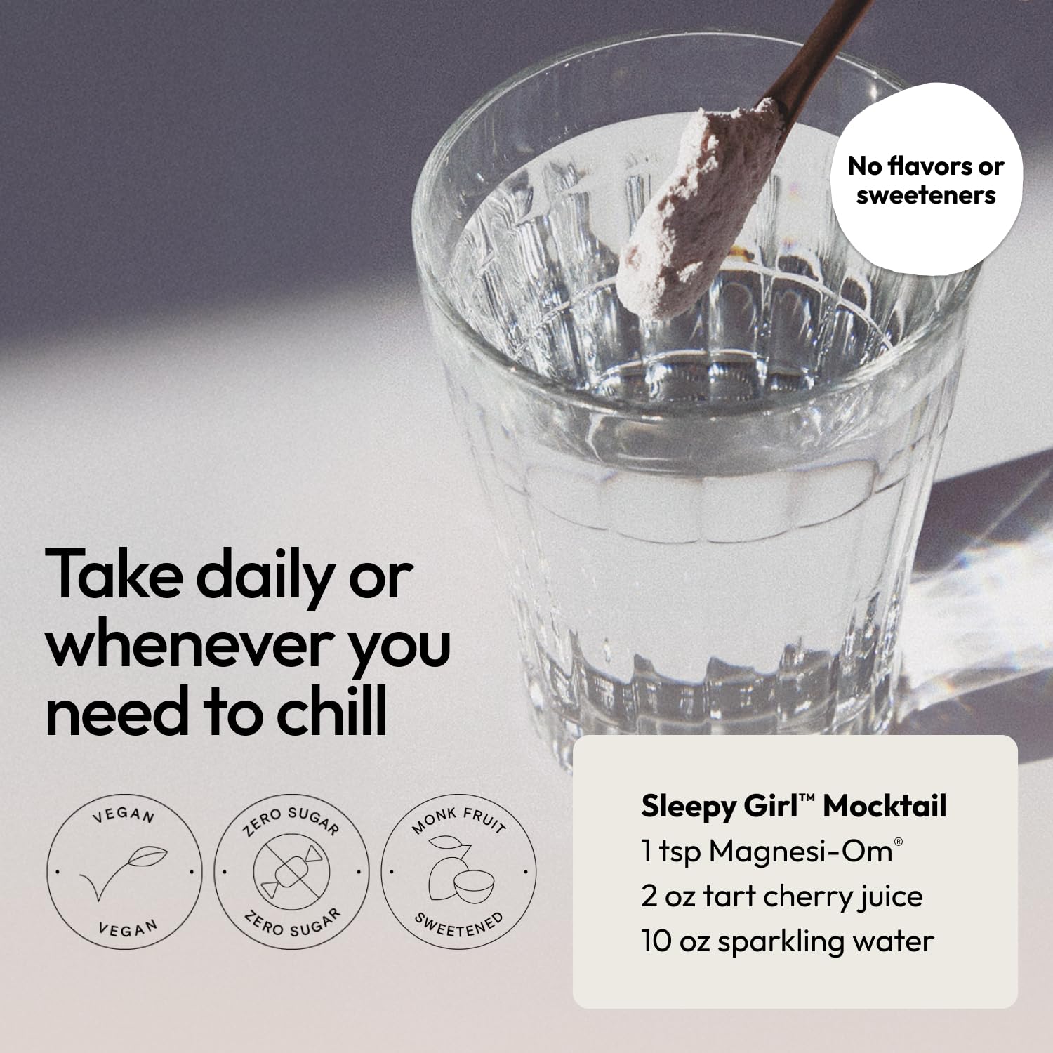 Moon Juice Magnesi-Om verre d’eau : boisson relaxante prête à boire.