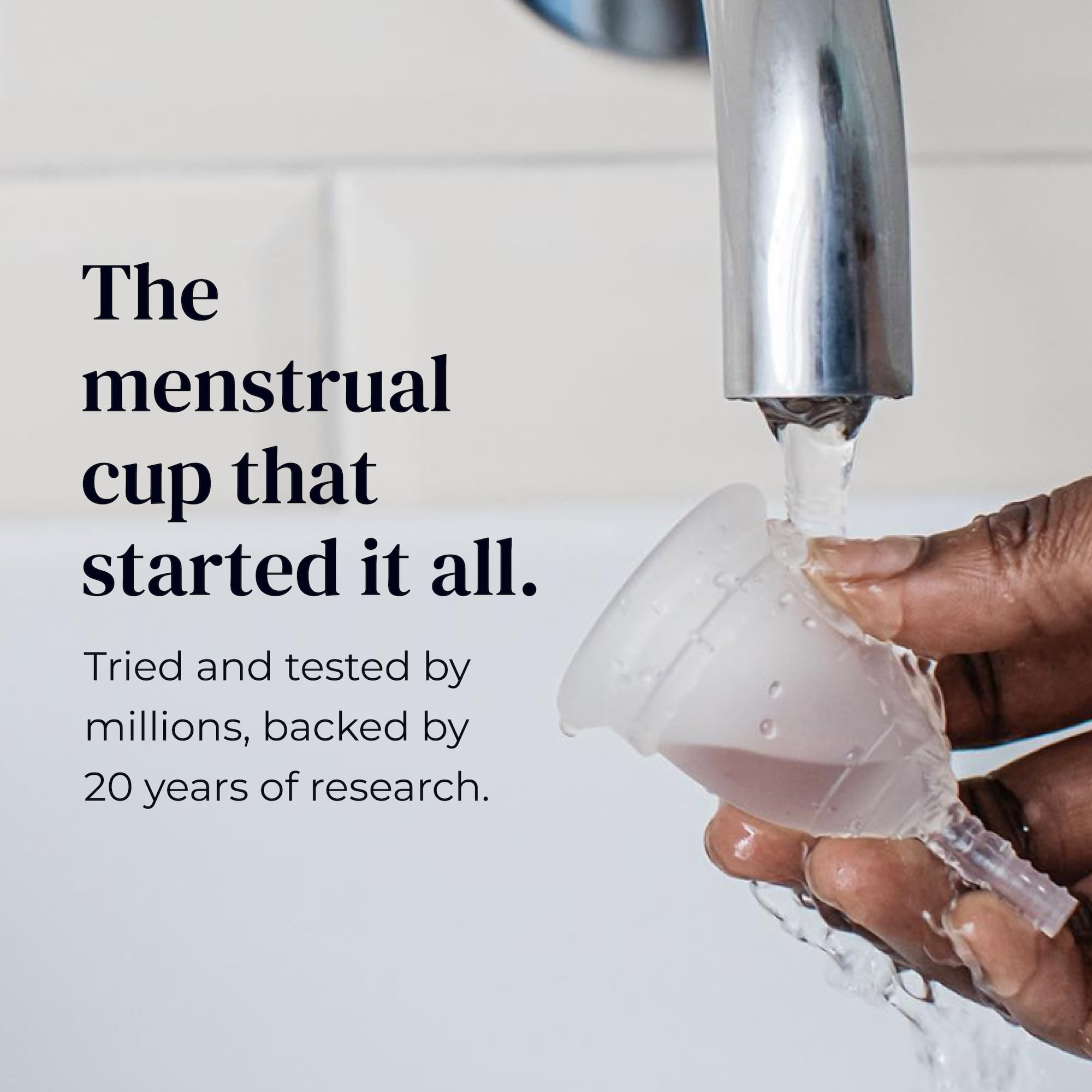 Mooncup taille A: taille adaptée pour utilisatrices 30+ ou après naissance vaginale.