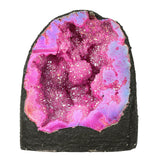 moonsix géode druzy fuchsia avec revêtement titanium, décor bureau zen