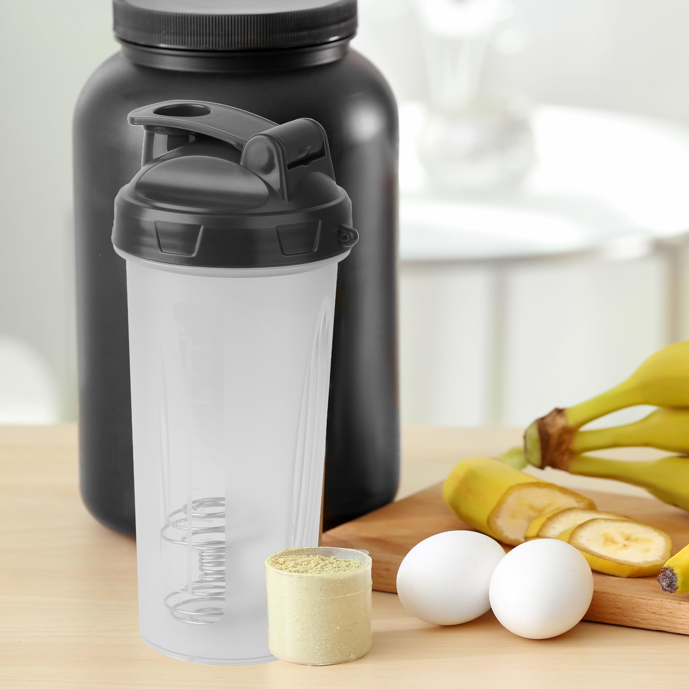 Mr. Pen Shaker portable, pratique au gym, au bureau ou en randonnée.