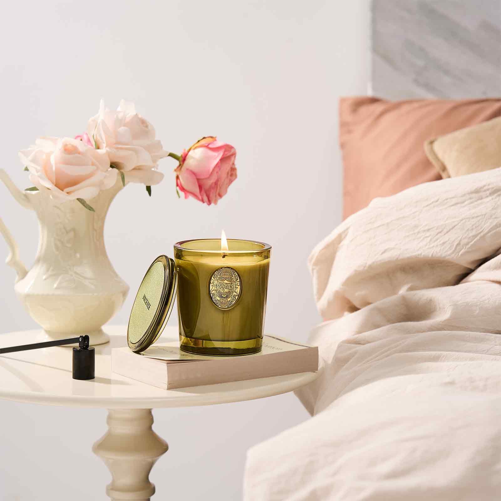 Bougie Msense yoga-détente pour un rituel aromatique apaisant.