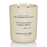 Bougie MSENSE au soja grande dans un pot verre minimaliste, ambiance chaleureuse.