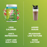 Myprotein Clear Whey Isolate etiquette claire, bouchon et etiquette lisibles pour portion précise.