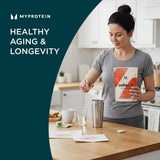 Shaker Myprotein Creatine Monohydrate prêt à mélanger pendant l’entraînement.