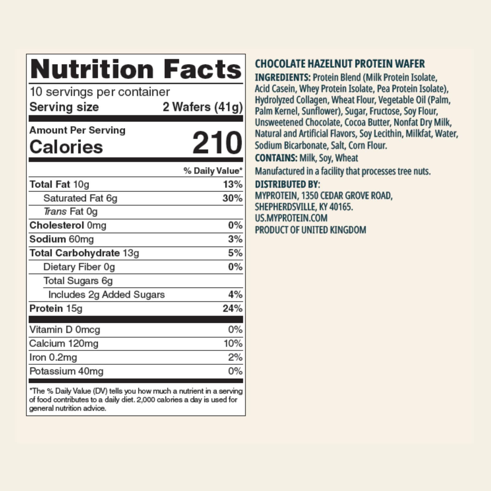 Gaufrettes Myprotein, coupe montrant le cœur chocolat noisette, texture croquante et riche.